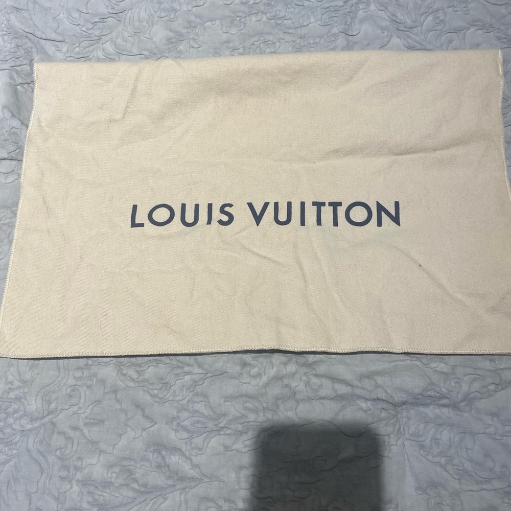 Authentic Louis  Vuitton shoulder bad